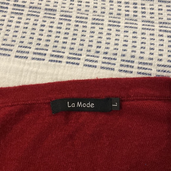 Boxy v neck tunic - Picture 2 of 3